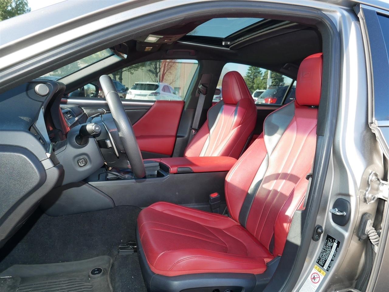 Lexus ES 350 F SPORT 2019