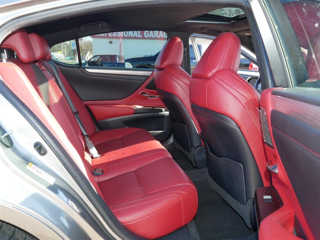 Lexus ES 350 F SPORT 2019