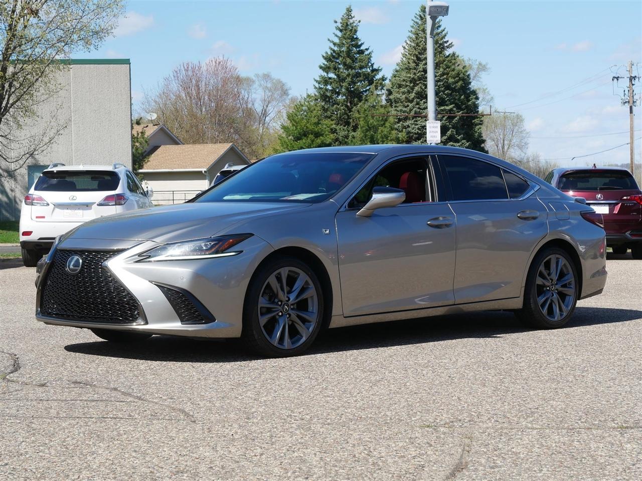 Lexus ES 350 F SPORT 2019