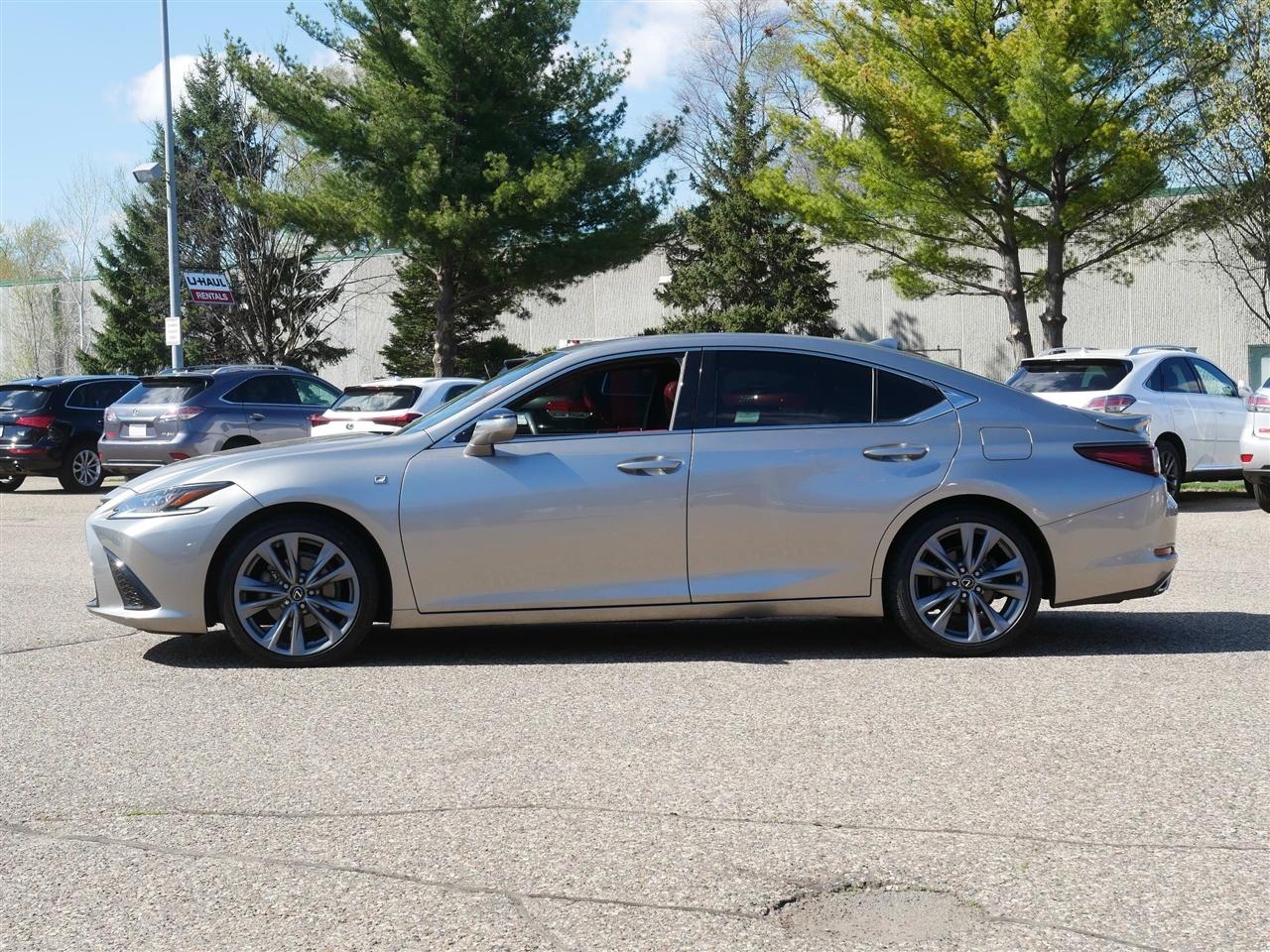 Lexus ES 350 F SPORT 2019