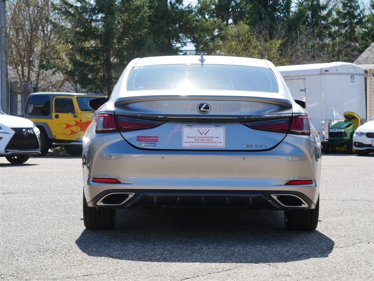 Lexus ES 350 F SPORT 2019