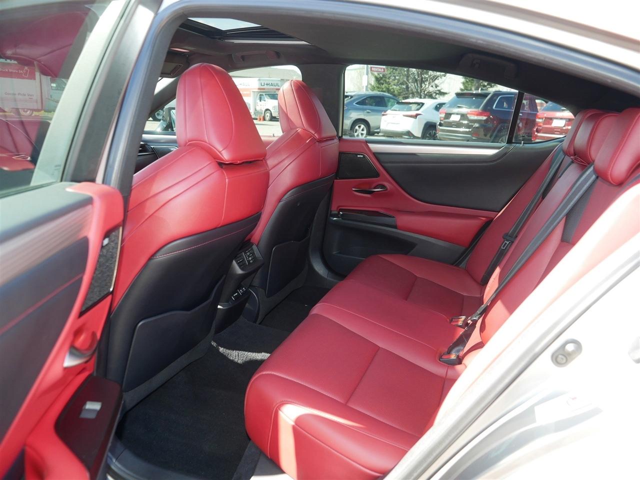 Lexus ES 350 F SPORT 2019