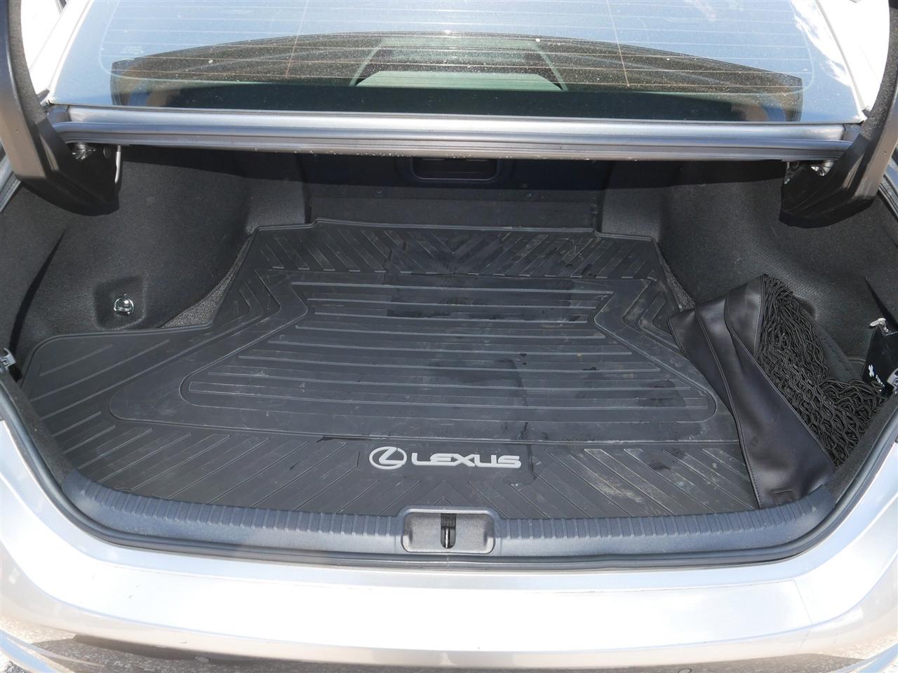 Lexus ES 350 F SPORT 2019