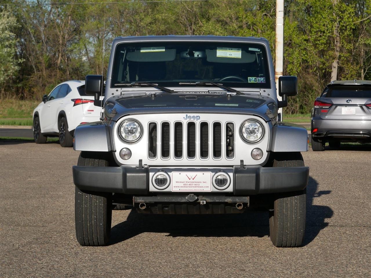 Jeep Wrangler Unlimited Sahara 4WD 2017