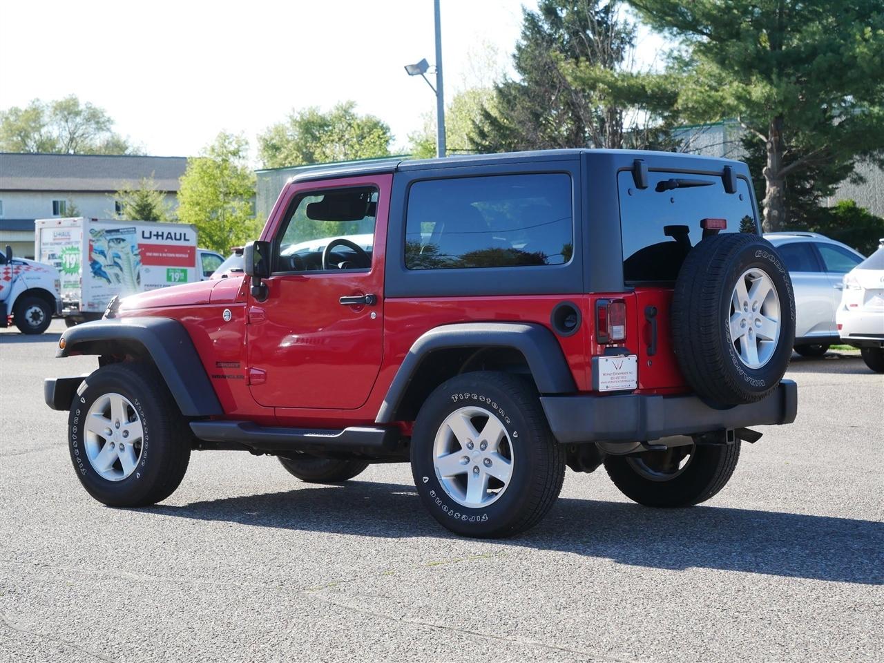 Jeep Wrangler Sport 4WD 2014