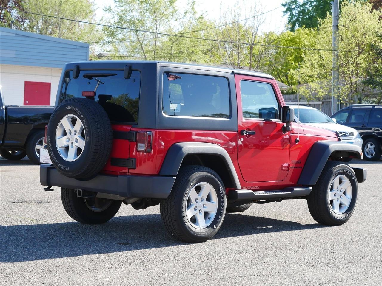 Jeep Wrangler Sport 4WD 2014