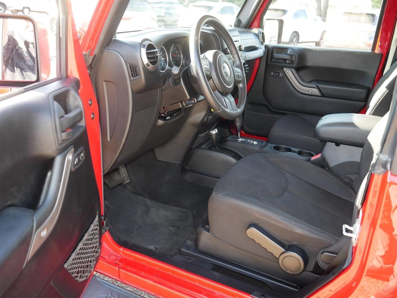 Jeep Wrangler Sport 4WD 2014