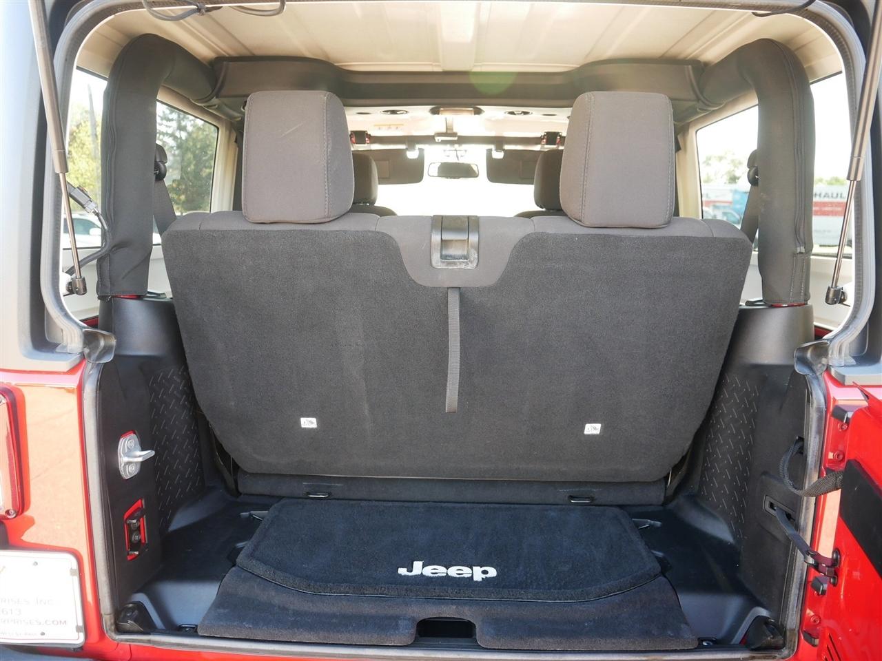 Jeep Wrangler Sport 4WD 2014