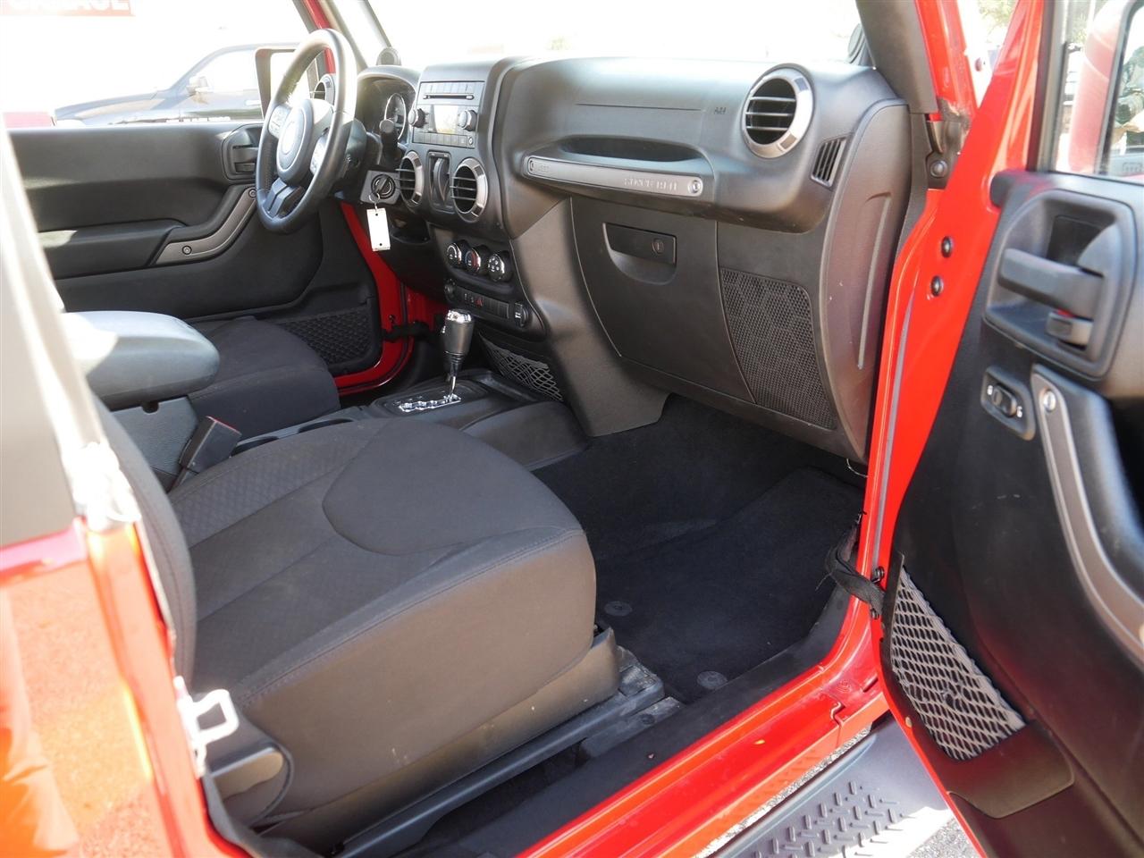 Jeep Wrangler Sport 4WD 2014