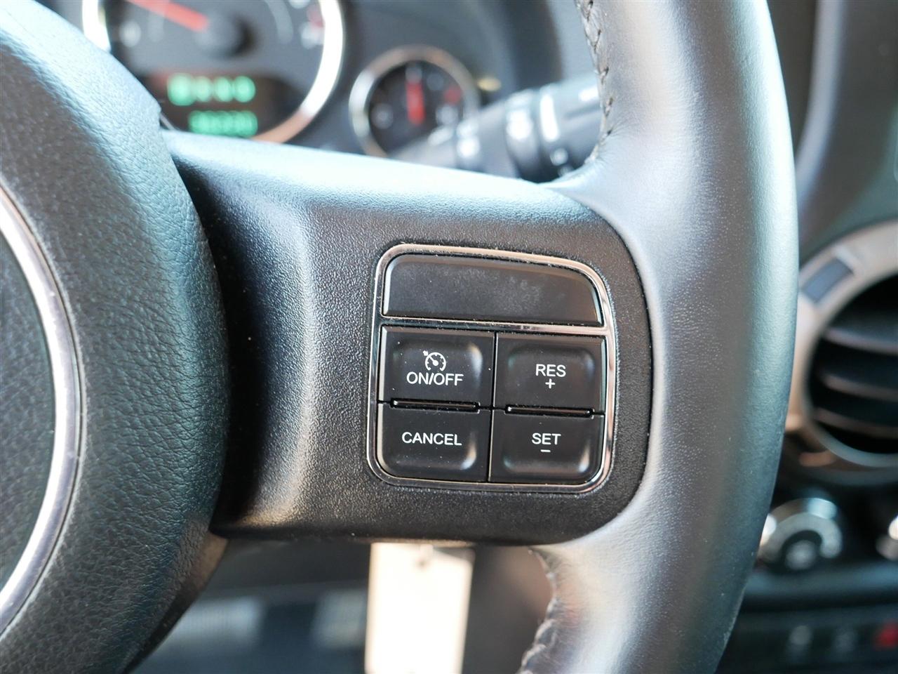 Jeep Wrangler Sport 4WD 2014