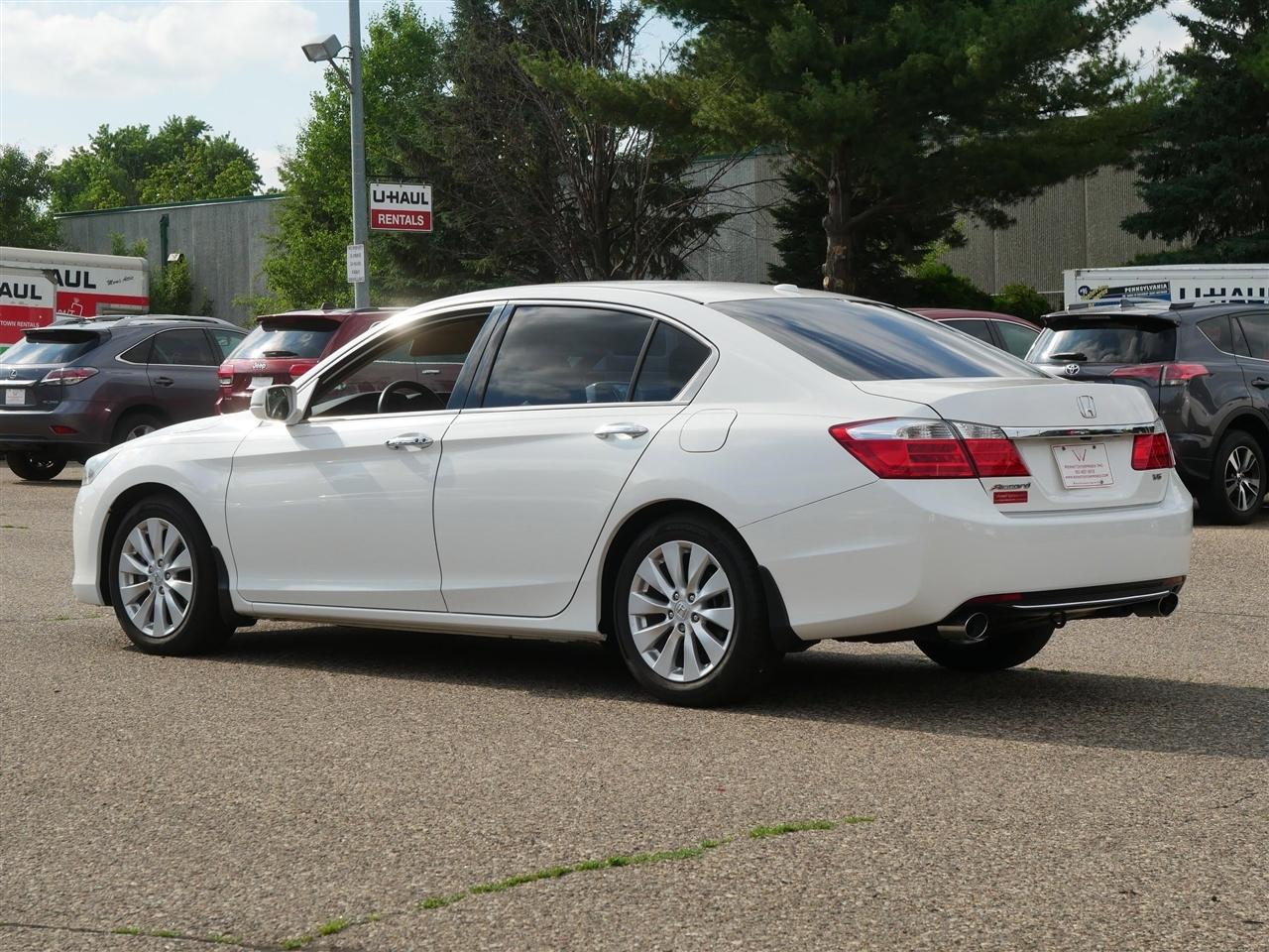 Honda Accord EX-L V6 Sedan AT 2013