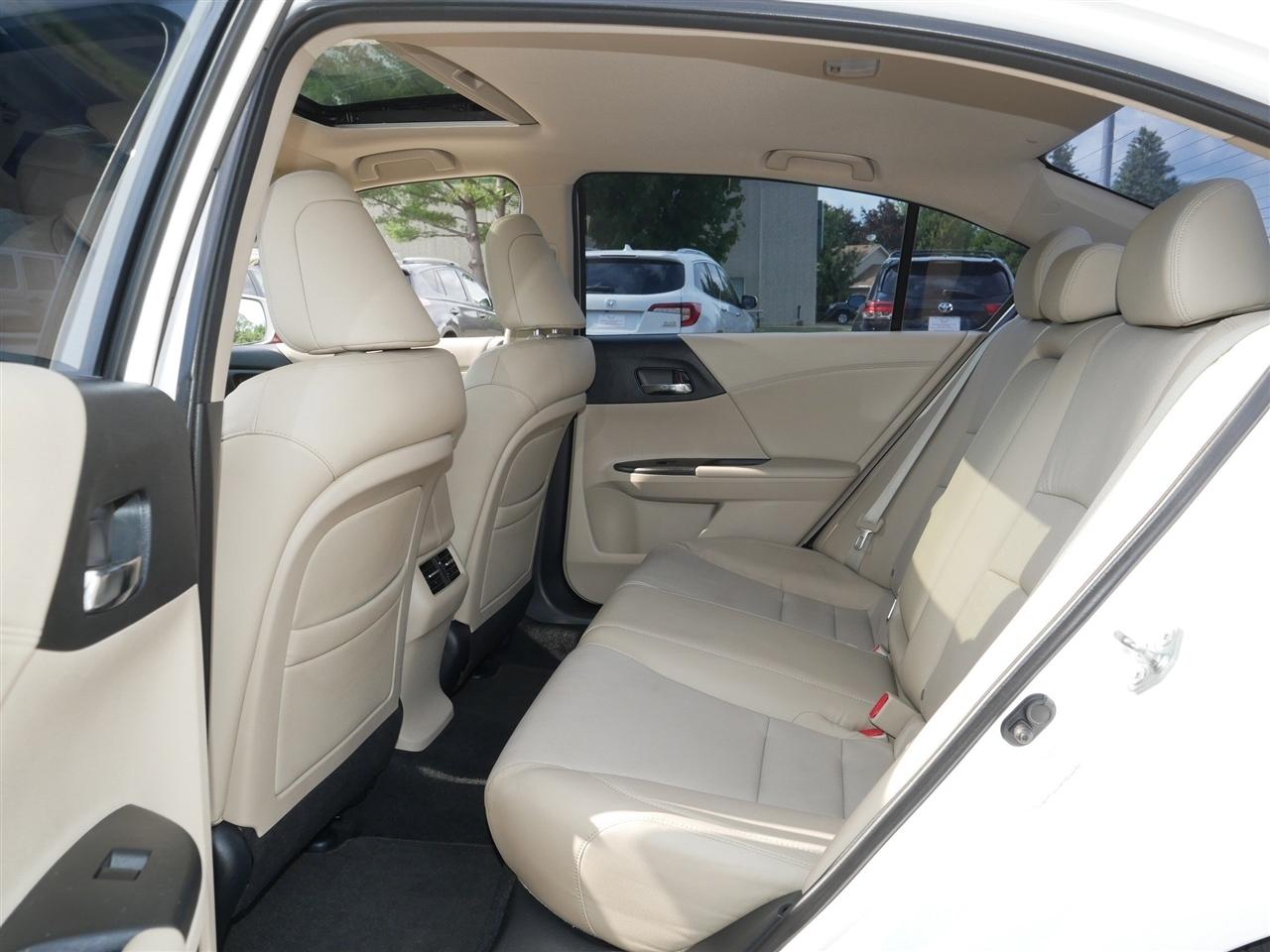 Honda Accord EX-L V6 Sedan AT 2013