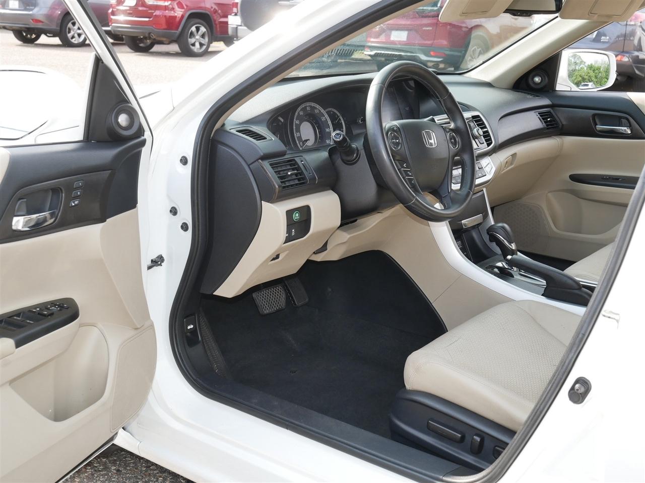 Honda Accord  2013