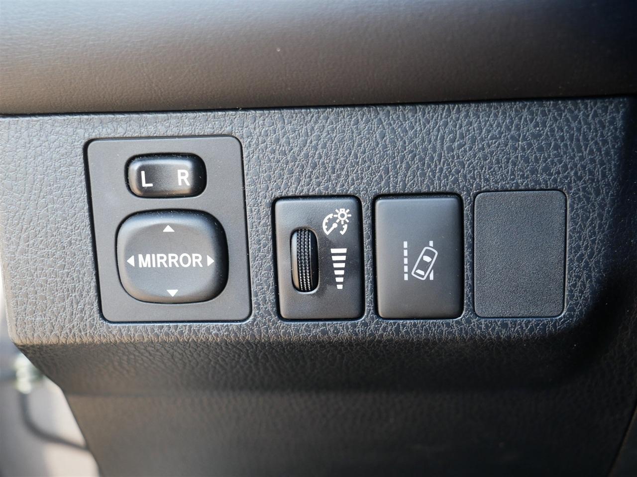 Toyota RAV4 XLE AWD 2017