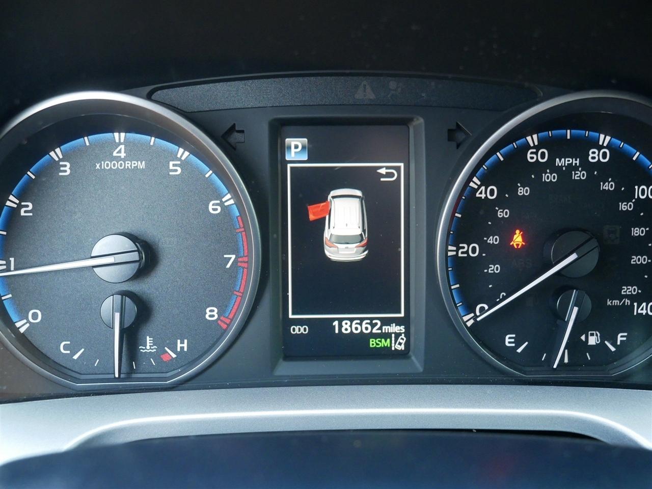 Toyota RAV4 XLE AWD 2017