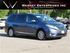 2017 Toyota Sienna 