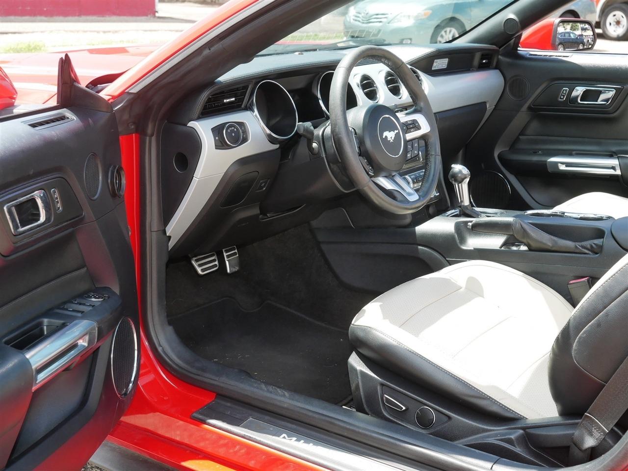 Ford Mustang GT Premium 2D Convertible 2015