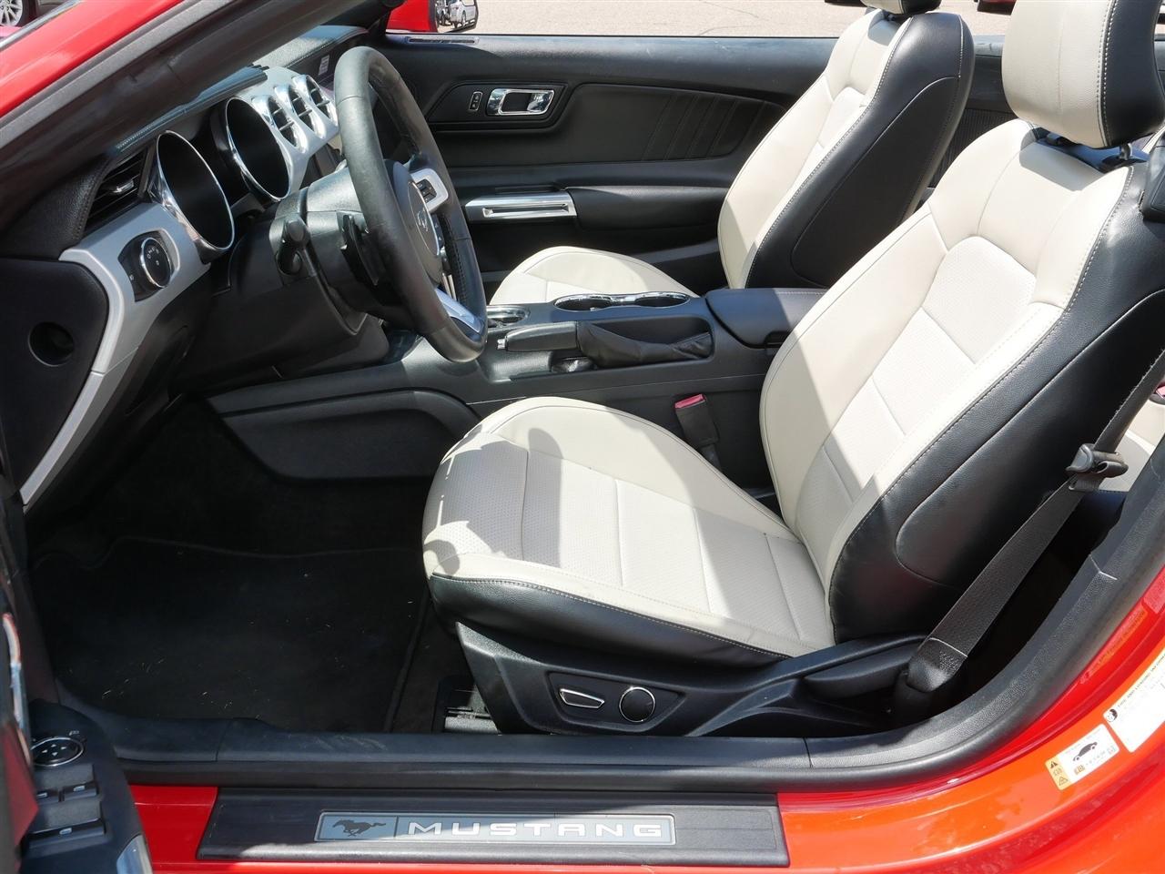 Ford Mustang GT Premium 2D Convertible 2015