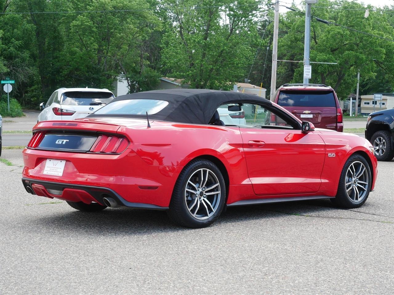 Ford Mustang GT Premium 2D Convertible 2015