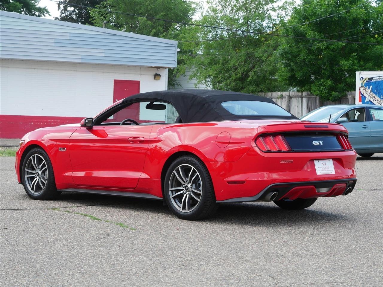 Ford Mustang GT Premium 2D Convertible 2015