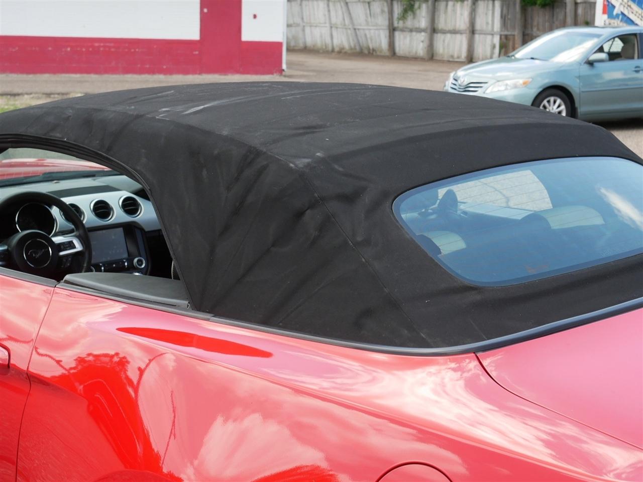 Ford Mustang GT Premium 2D Convertible 2015