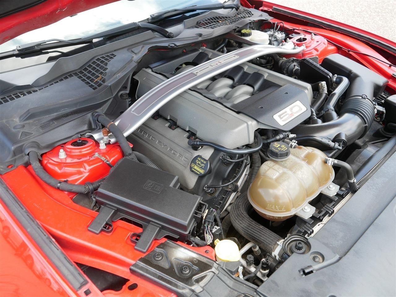 Ford Mustang GT Premium 2D Convertible 2015