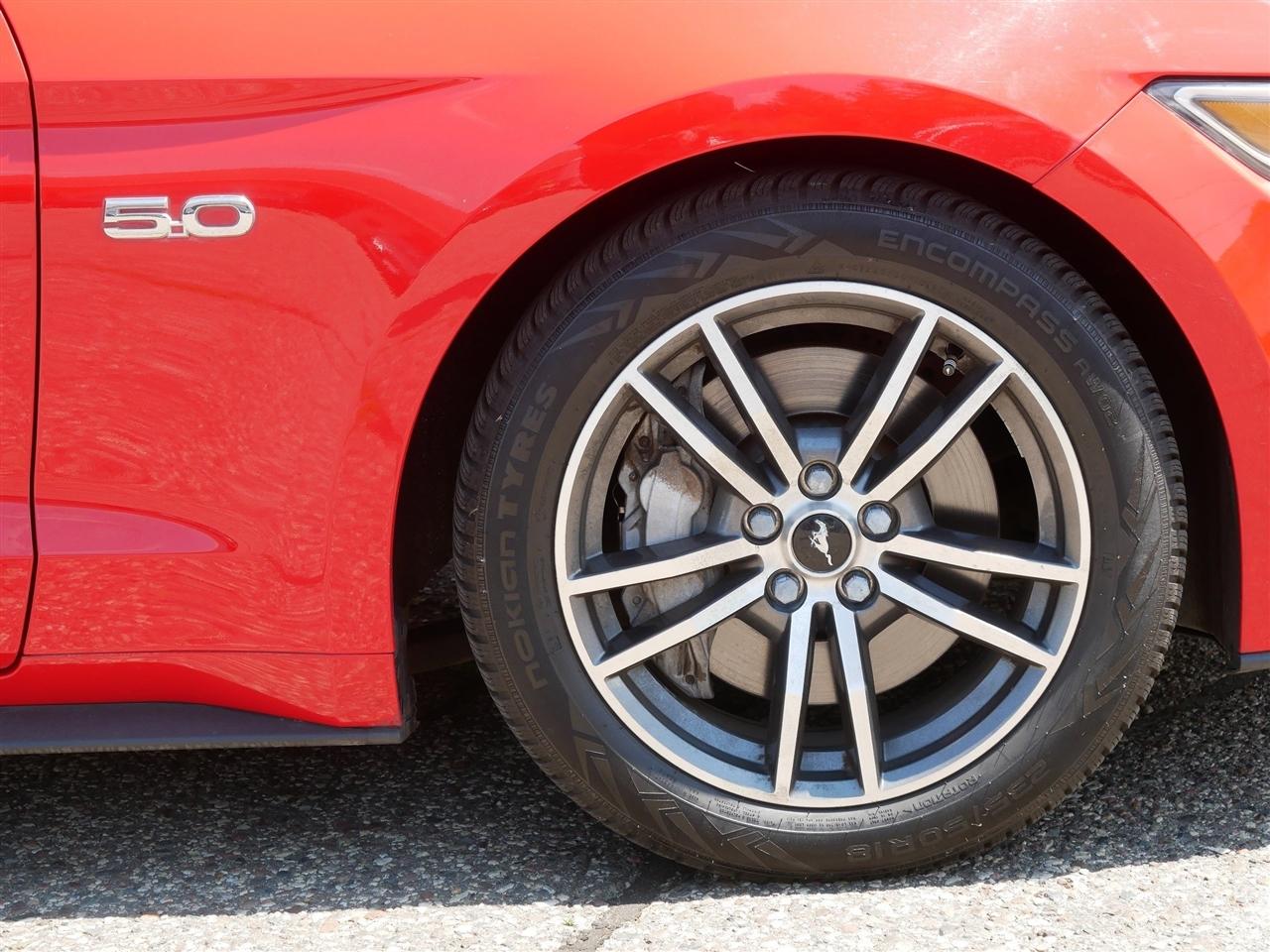 Ford Mustang GT Premium 2D Convertible 2015