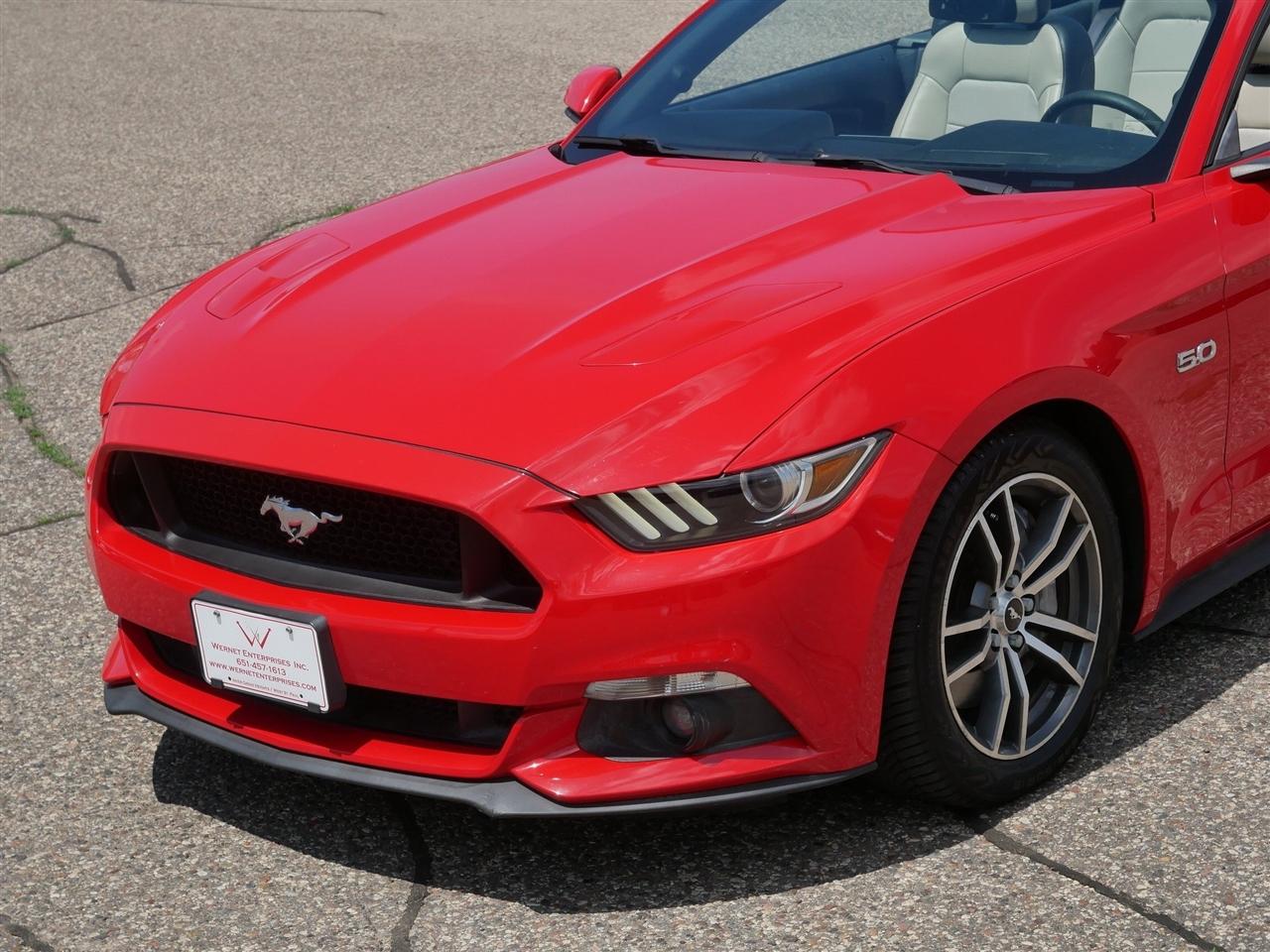 Ford Mustang GT Premium 2D Convertible 2015
