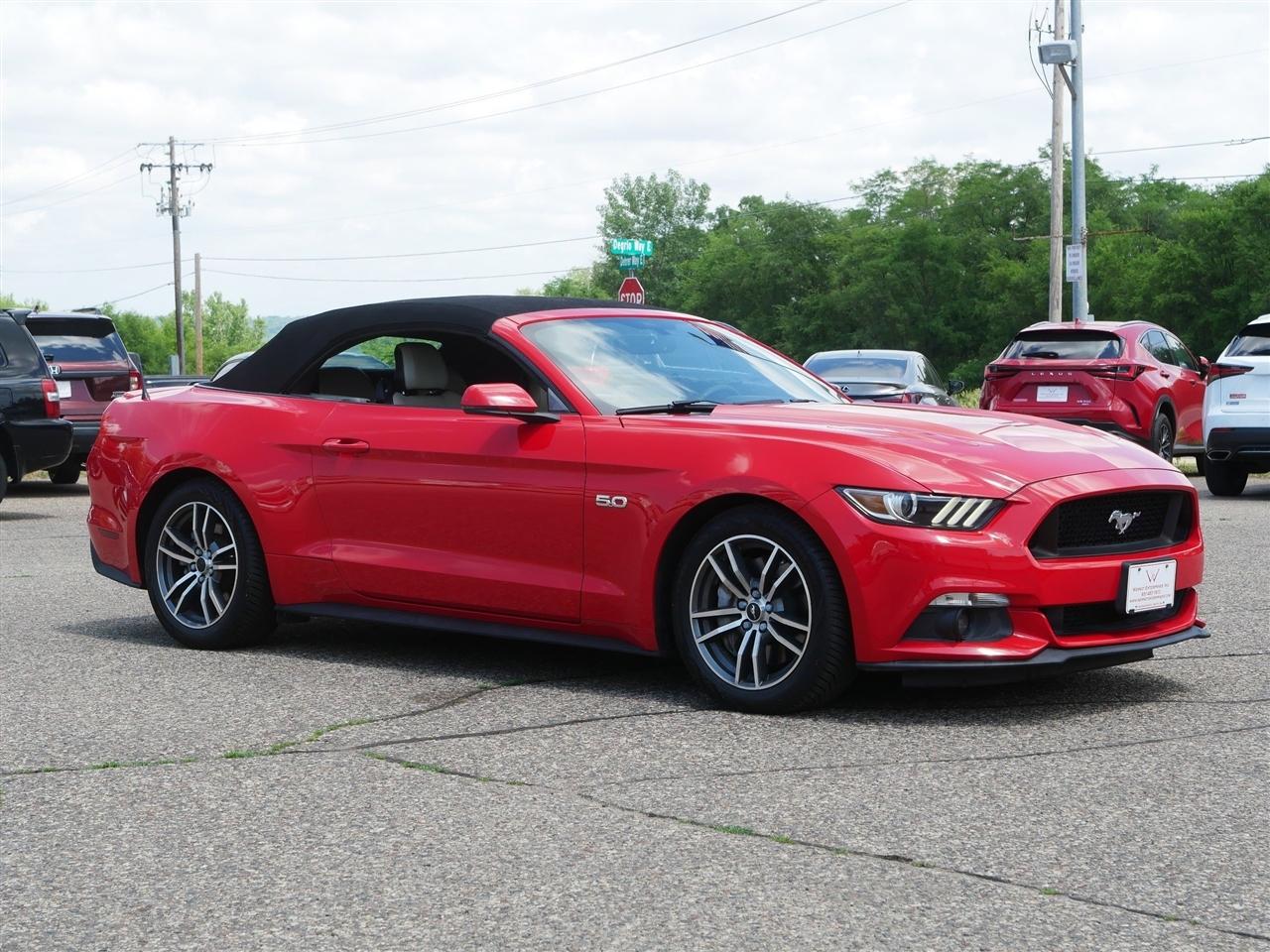 Ford Mustang GT Premium 2D Convertible 2015