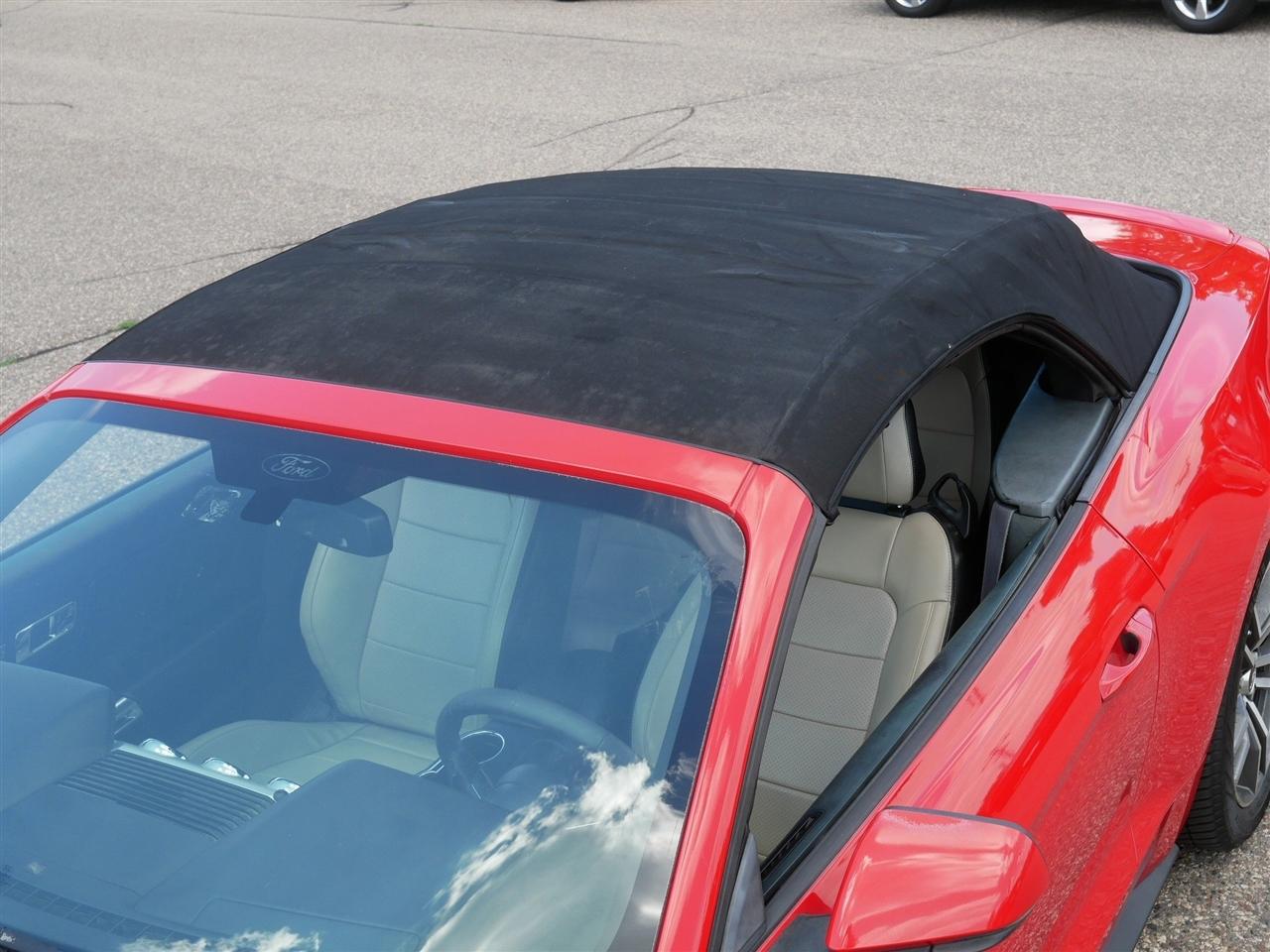 Ford Mustang GT Premium 2D Convertible 2015