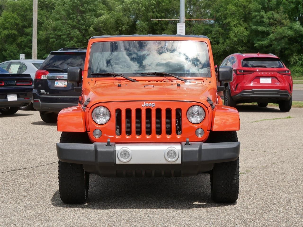 Jeep Wrangler Sahara 4WD 2015