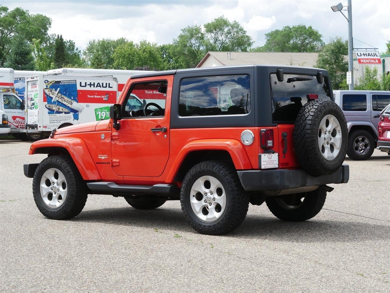 Jeep Wrangler Sahara 4WD 2015