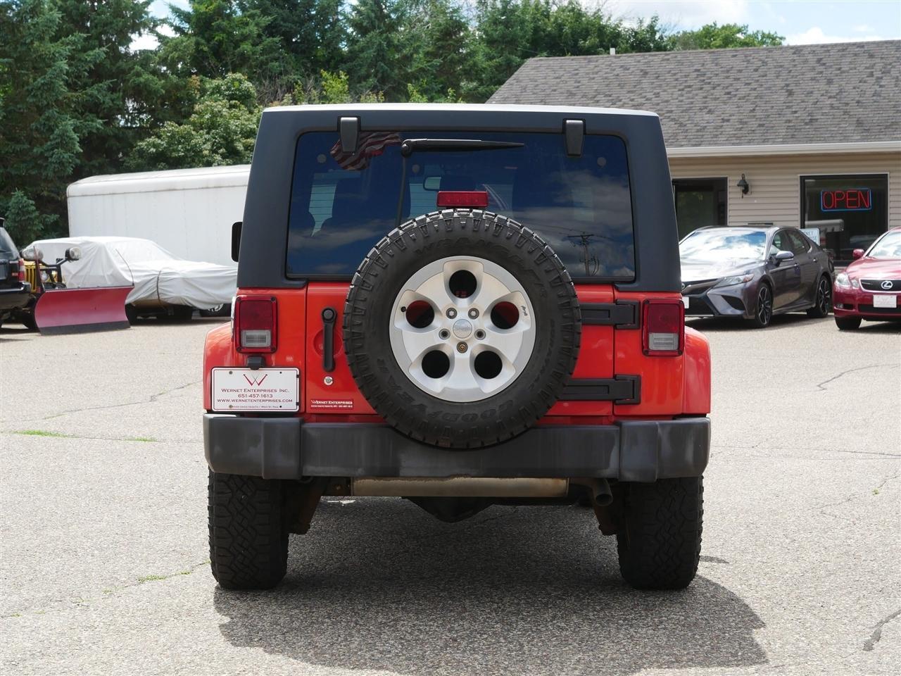 Jeep Wrangler Sahara 4WD 2015