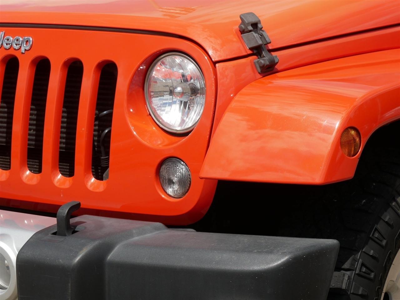 Jeep Wrangler Sahara 4WD 2015