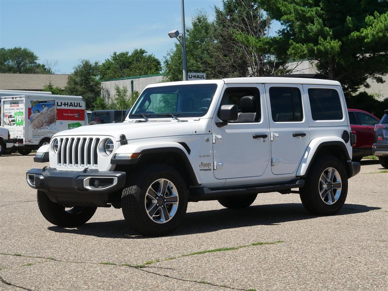Jeep Wrangler Unlimited Sahara 4D SUV 4WD 2020
