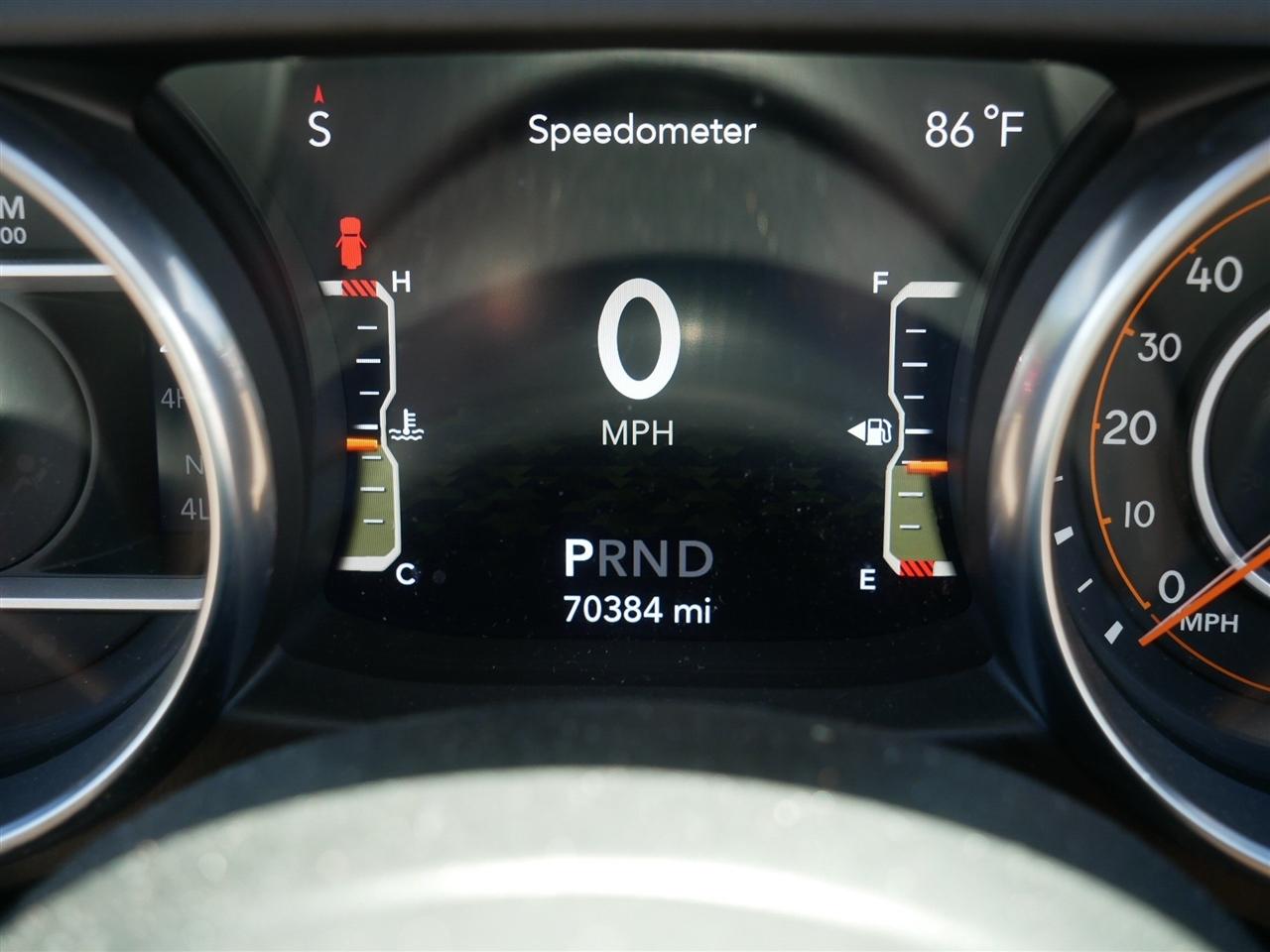 Jeep Wrangler Unlimited Sahara 4D SUV 4WD 2020