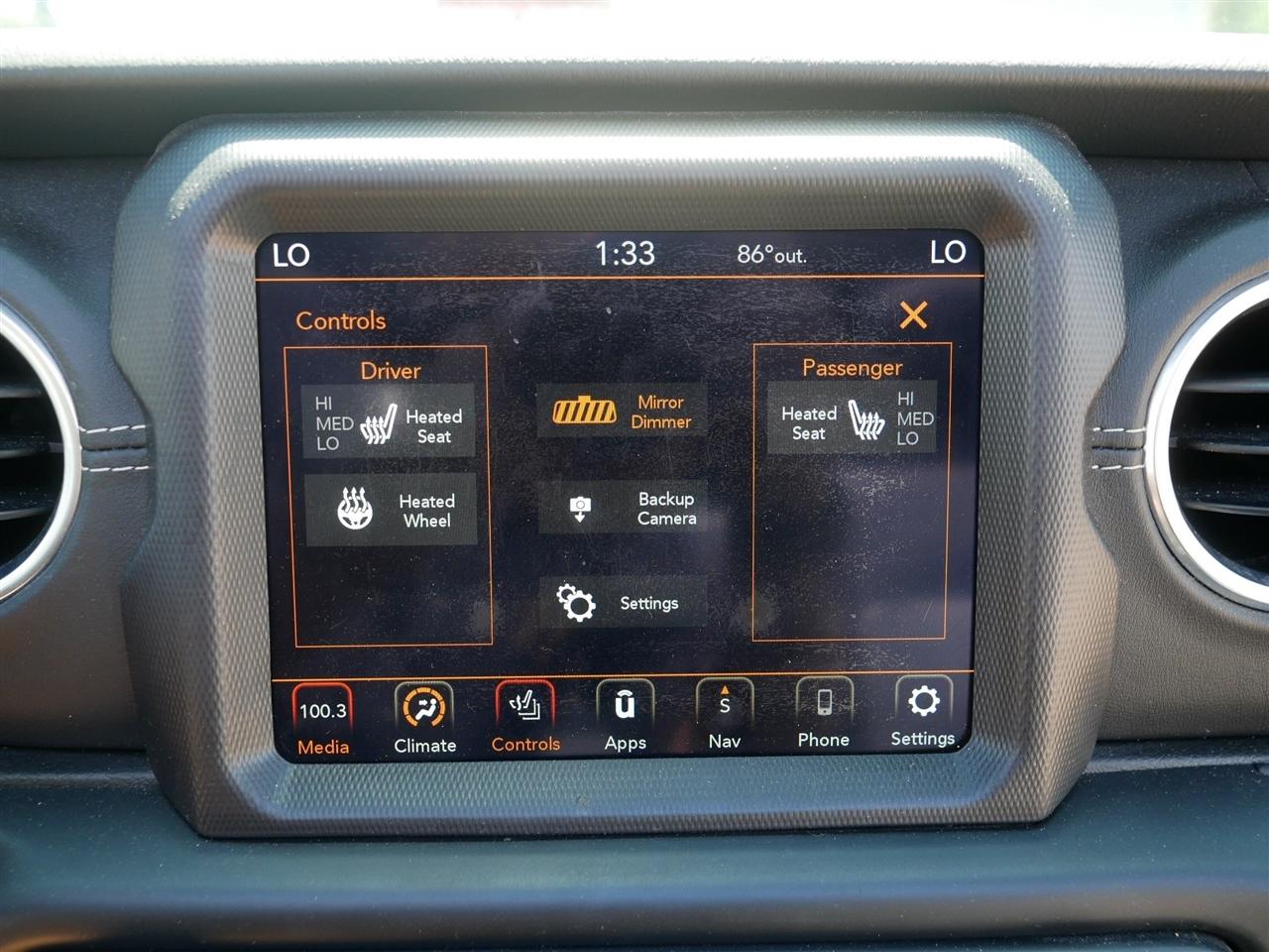 Jeep Wrangler Unlimited Sahara 4D SUV 4WD 2020