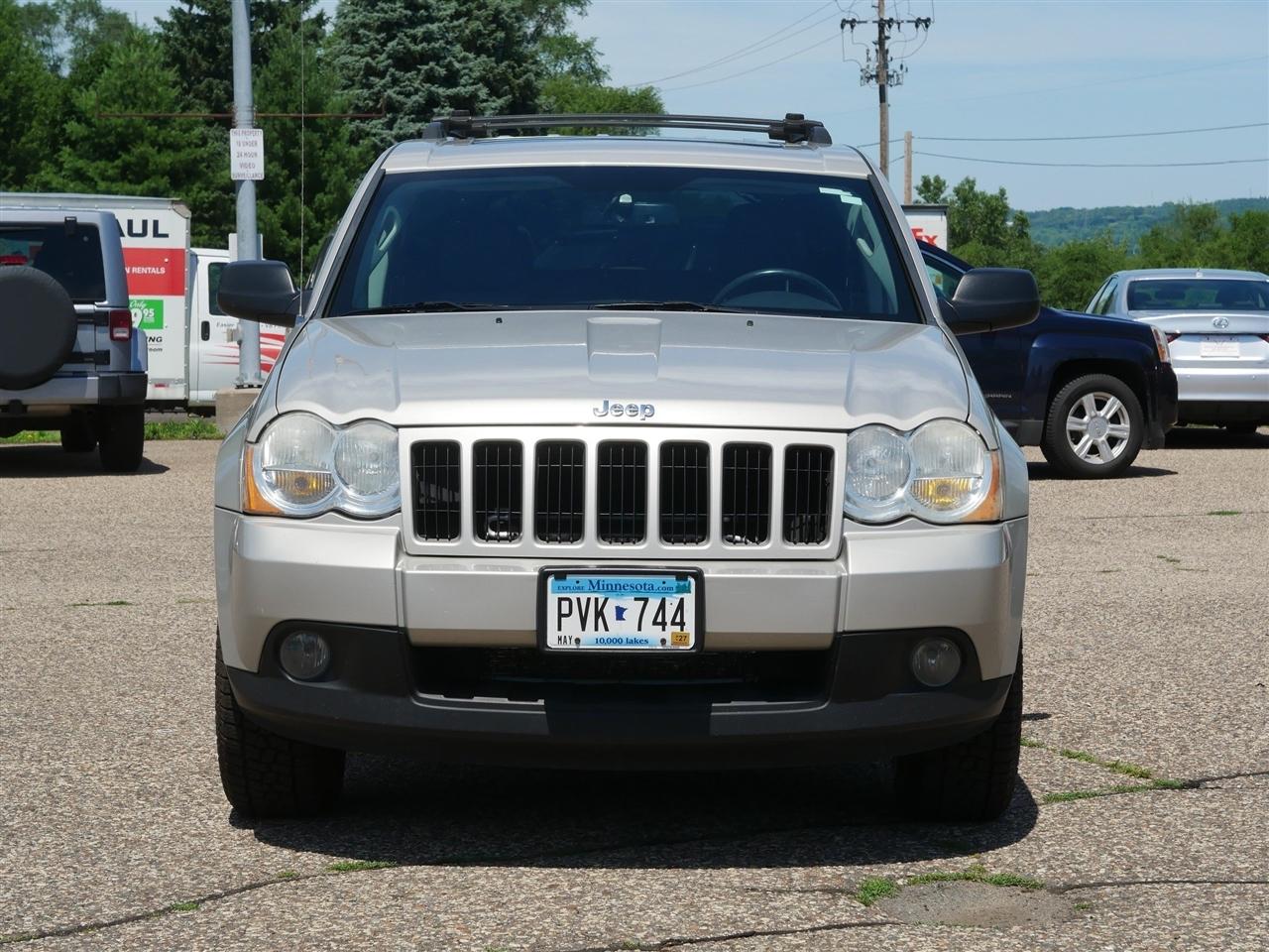 Jeep Grand Cherokee Laredo 4WD 2009