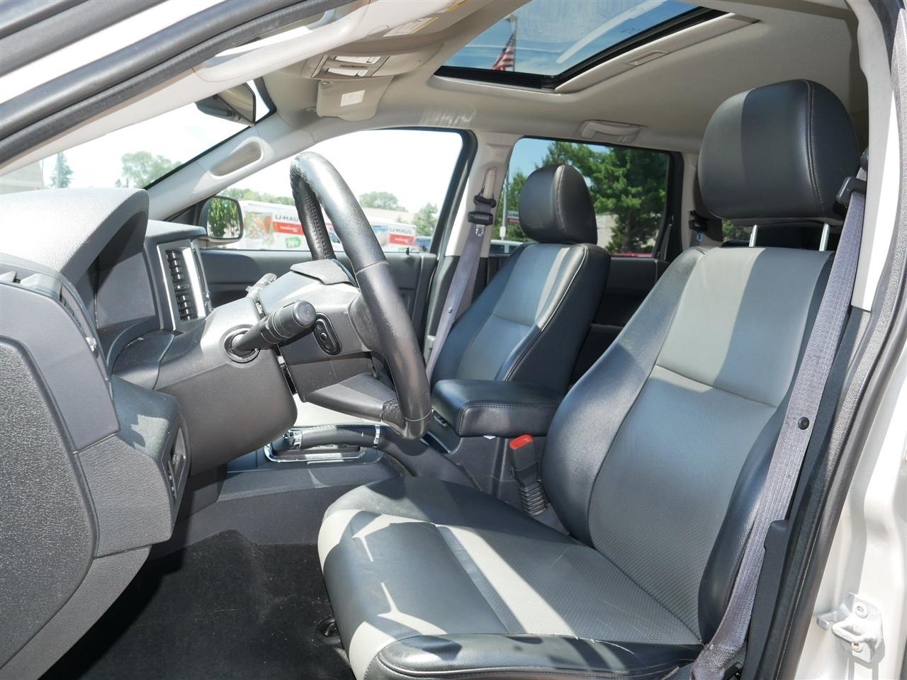 Jeep Grand Cherokee Laredo 4WD 2009