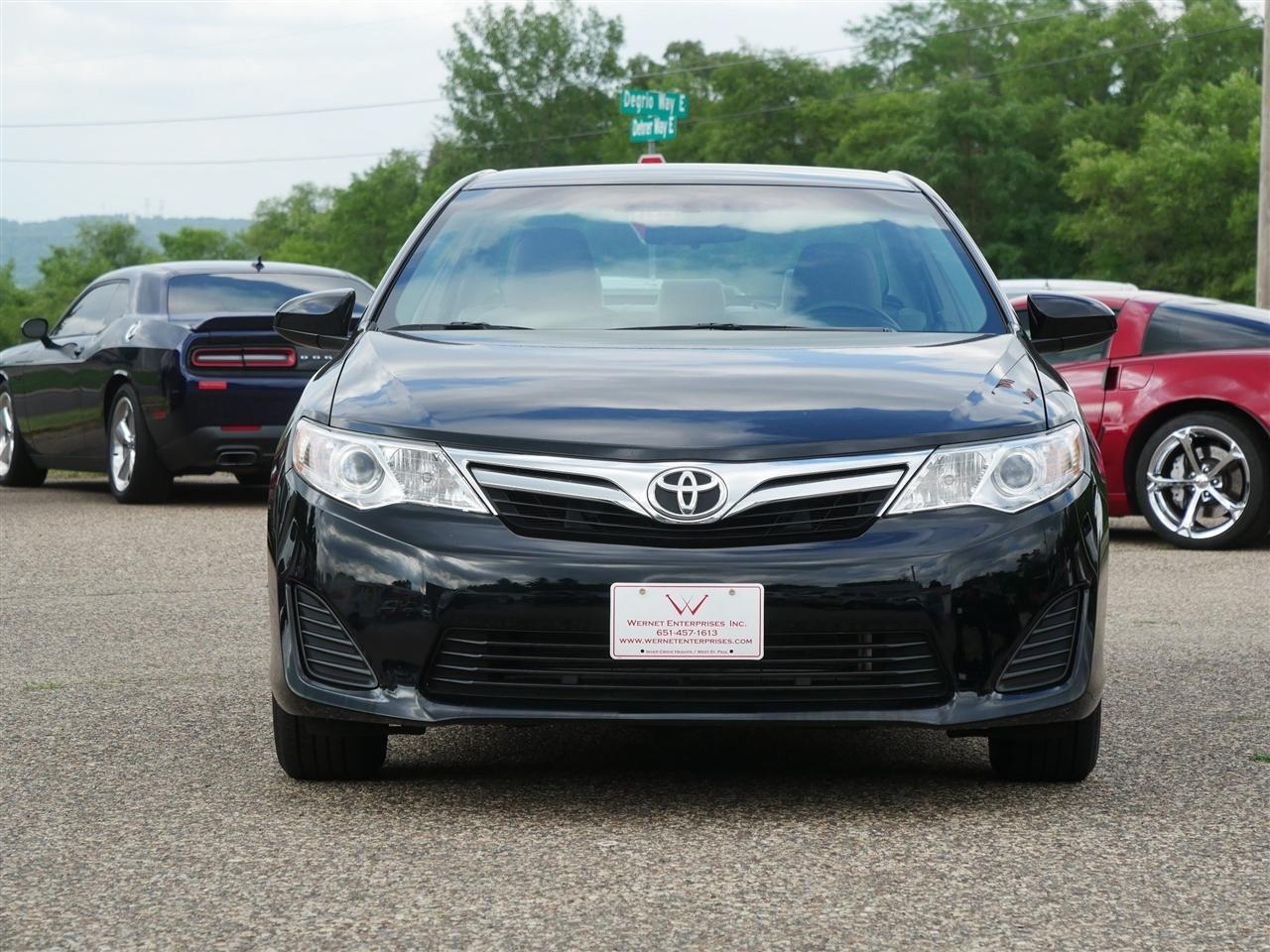 Toyota Camry 2014.5 4dr Sdn I4 Auto LE (Natl) 2014