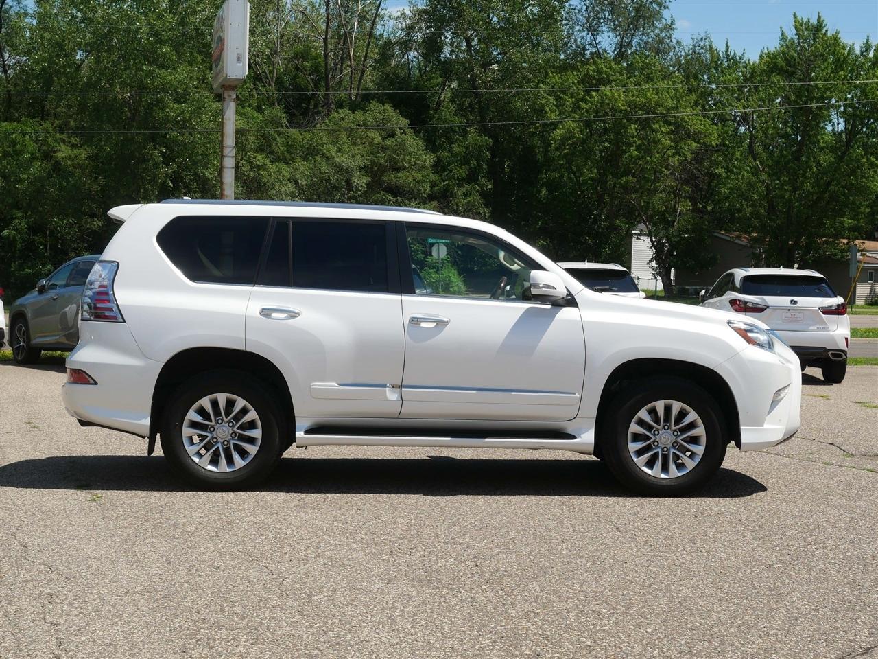 Lexus GX 460 Premium 4D SUV 4WD 2014
