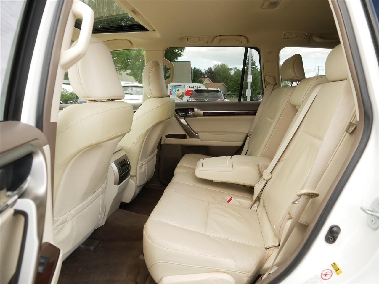 Lexus GX 460 Premium 4D SUV 4WD 2014
