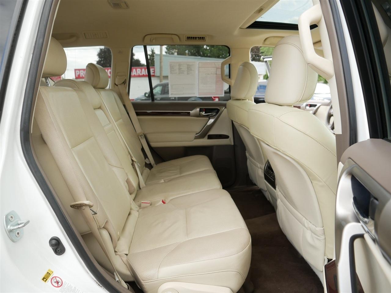 Lexus GX 460 Premium 4D SUV 4WD 2014