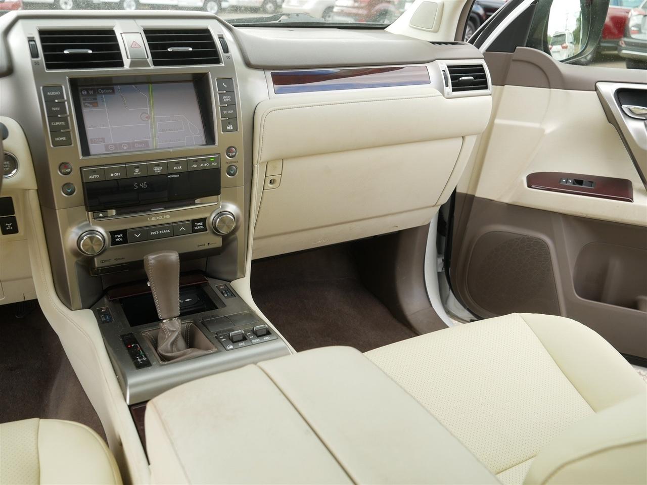Lexus GX 460 Premium 4D SUV 4WD 2014