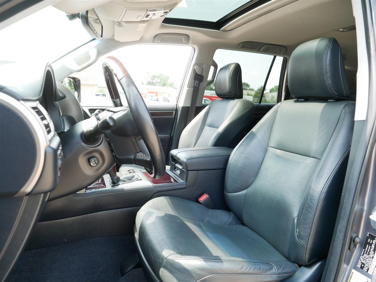 Lexus GX 460 Base 2019