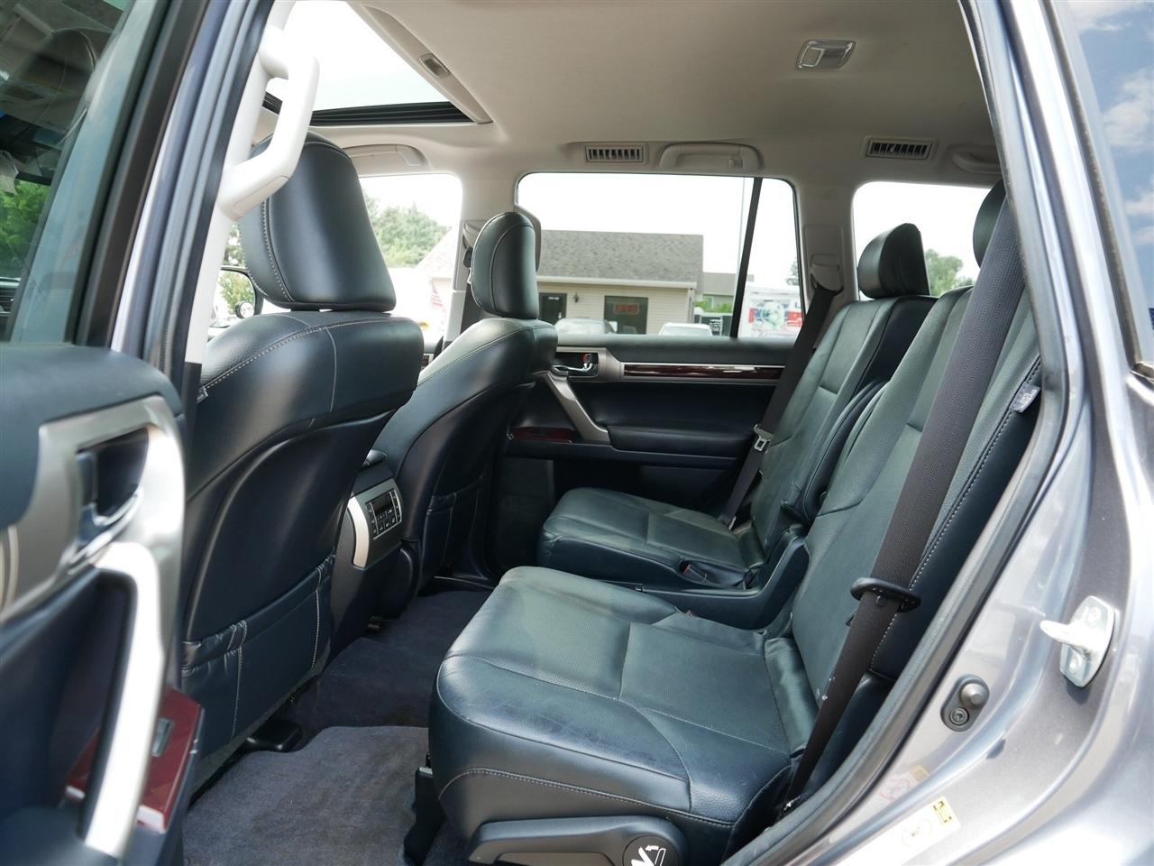 Lexus GX 460 Base 2019