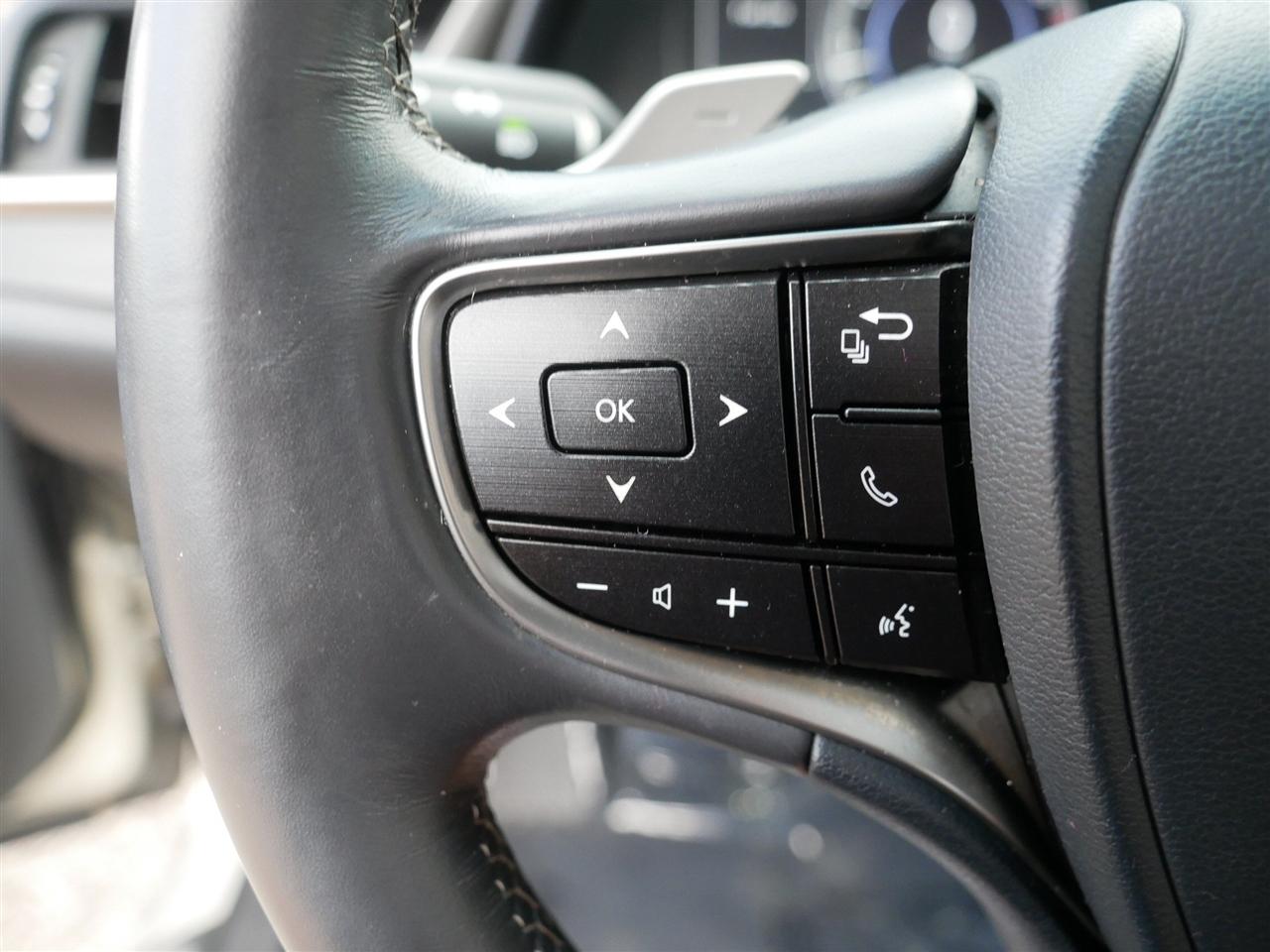 Lexus ES 350  2019