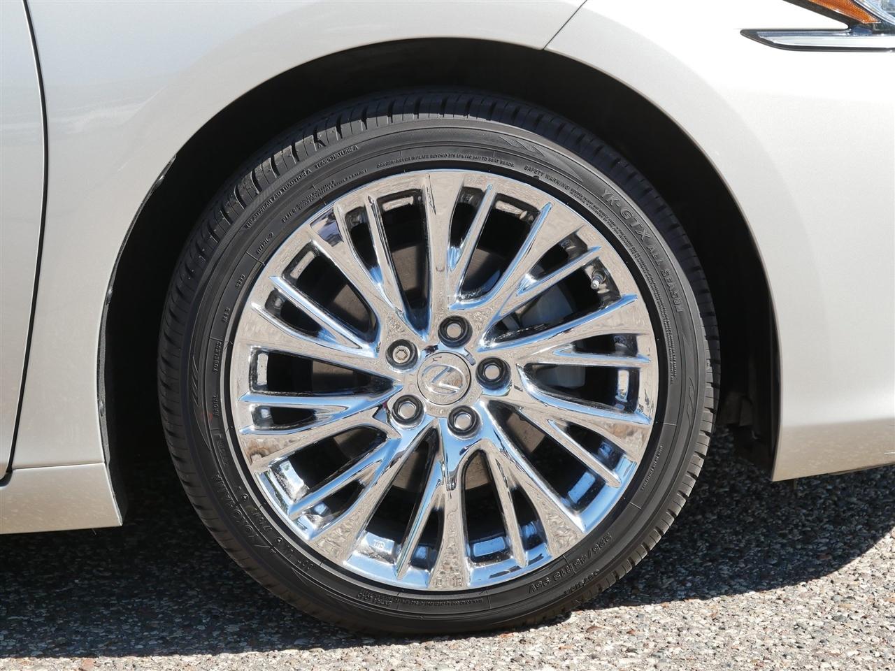 Lexus ES 350  2019