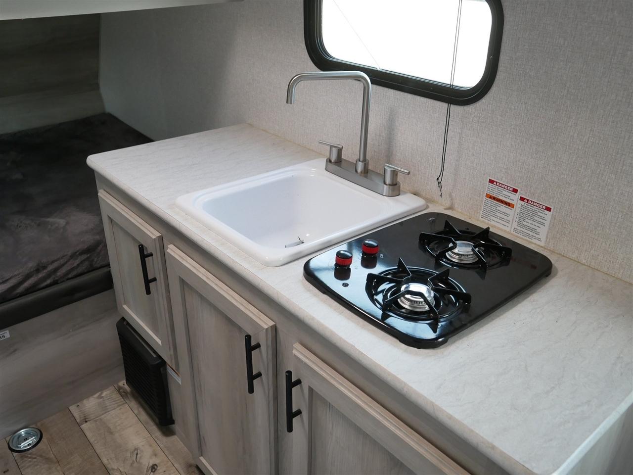 KZ Recreational Vehicles Sportsmen Classic  2022