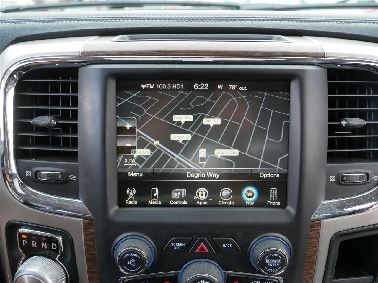 RAM 1500 Laramie Crew Cab SWB 4WD 2017